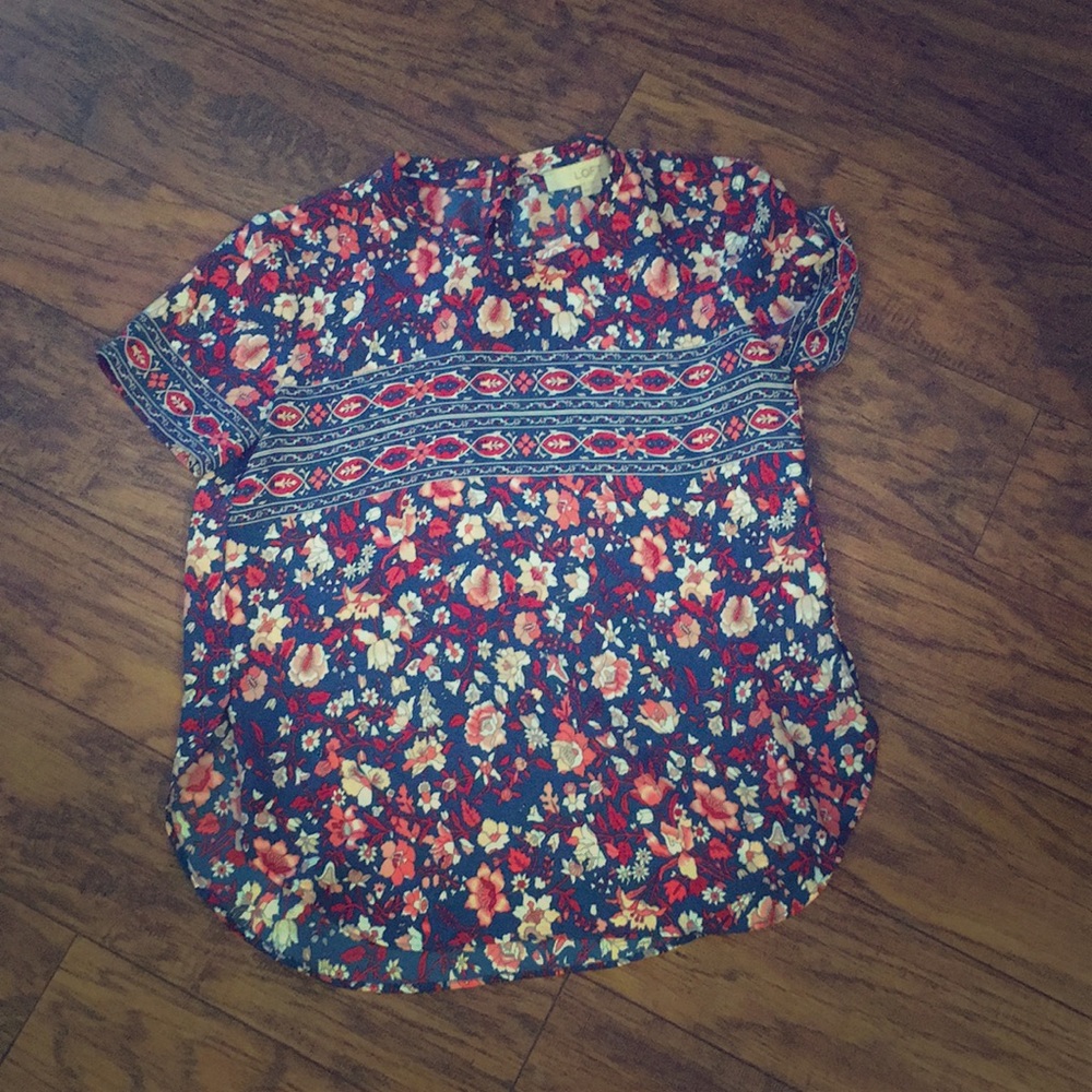 LOFT floral top short sleeve
